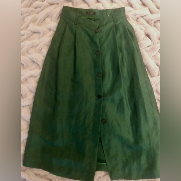 Massimo Dutti Dresses & Skirts - Massimo Dutti Green Pleated Midi Skirt for Work
